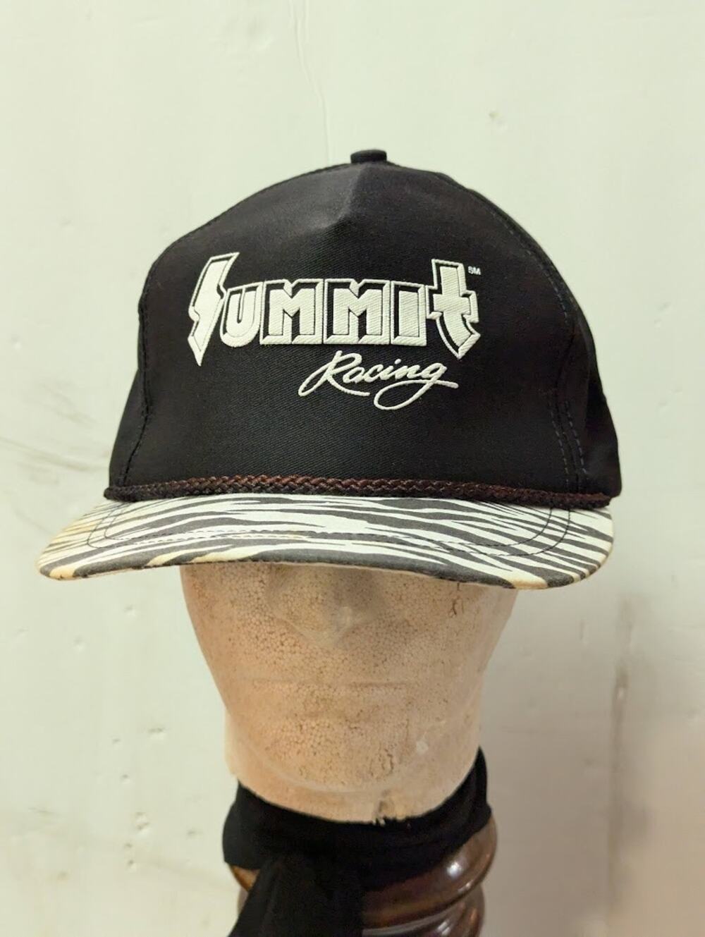 VINTAGE summit racing Blk/ Wh Snap Back Adjustable TRUCKER full fabric Hat  Cap